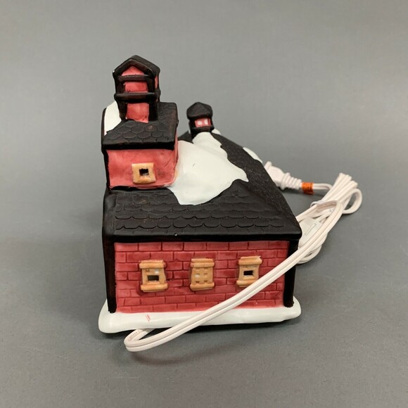 Collectibles Porcelain Lighted Fire Company No 5 Station - Picture 2 of 6